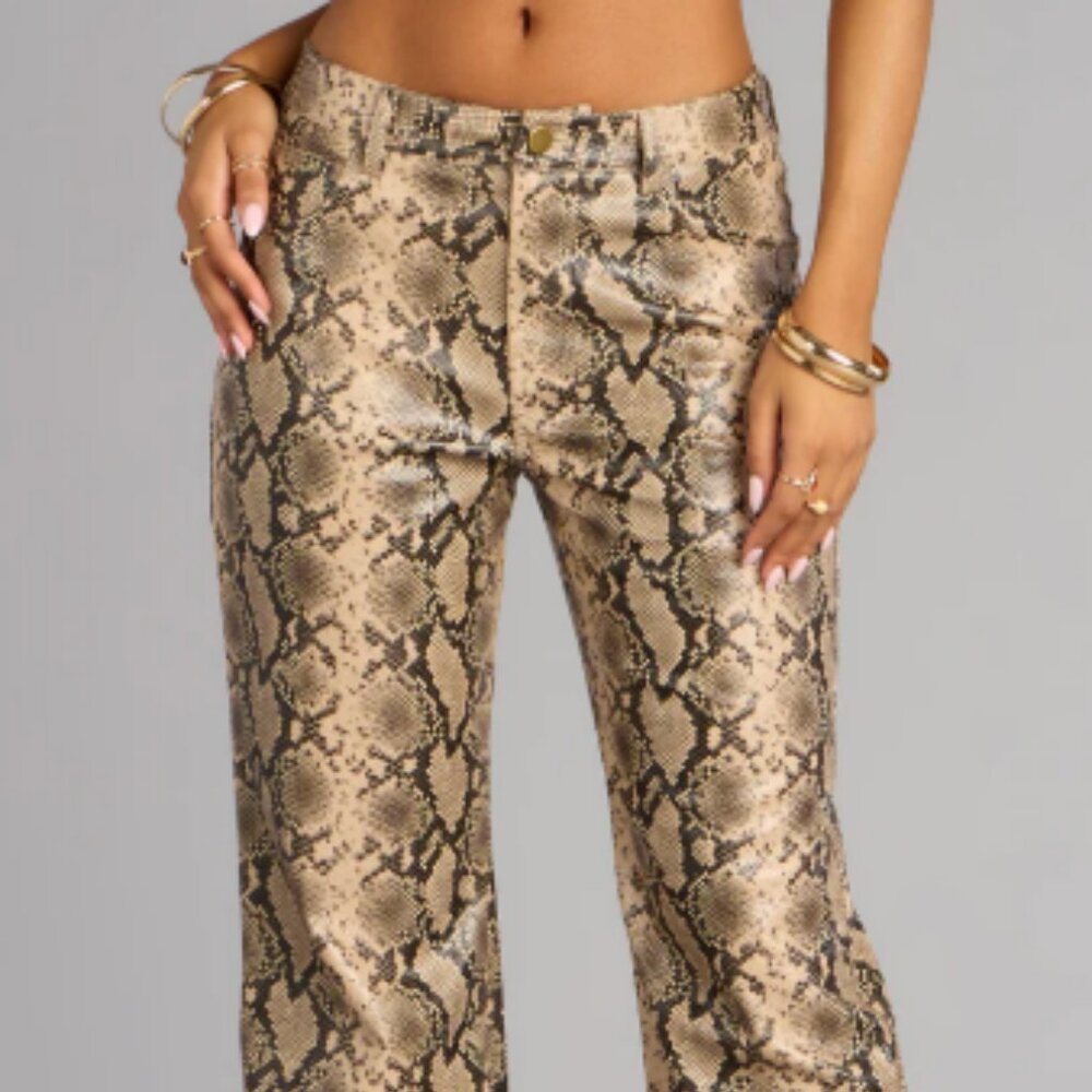 Snake-print faux leatheR